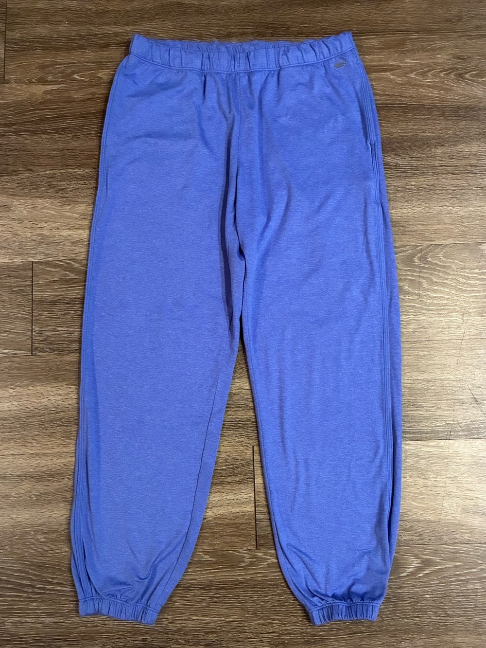 Vuori Halo Modern Sweatpants Joggers in Bright Iris Heather Size Medium - Picture 5 of 10